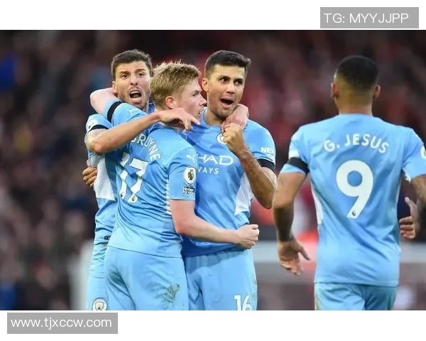 足总杯精彩对决那不勒斯大胜多特蒙德神扑瞬间成比赛转折点