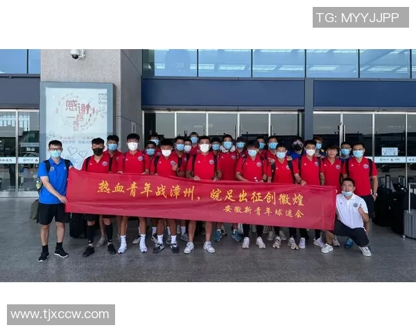 重庆足球队实力飙升创历史新高引发全国关注与热议