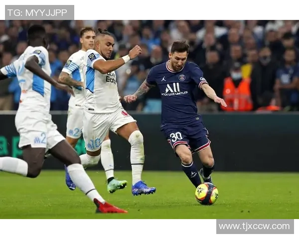 足总杯激战：尤文图斯3-0巴黎圣日耳曼精彩瞬间回顾与十大进球解析