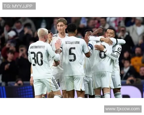 皇马友谊赛大胜本菲卡六比二全场热情高涨数据分析引人关注