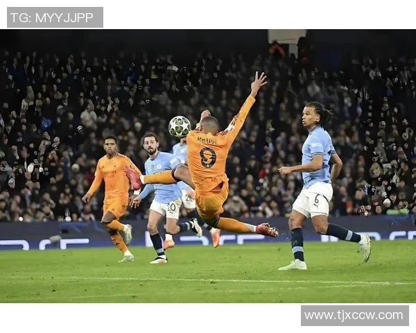 欧冠经典对决皇马逆转利物浦全场沸腾战术解析与精彩瞬间回顾