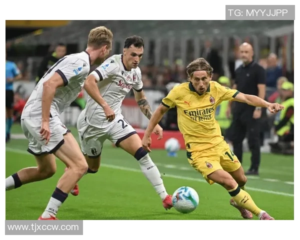 英超激战:拜仁逆转AC米兰神扑瞬间点燃全场热情与转会传闻 英超激战:拜仁逆转AC米兰神扑瞬间点燃全场热情与转会传闻