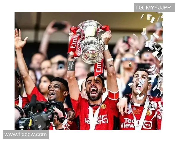 足总杯精彩对决多特蒙德与曼联激战成平局十大进球回顾引发全场狂欢 足总杯精彩对决多特蒙德与曼联激战成平局十大进球回顾引发全场狂欢